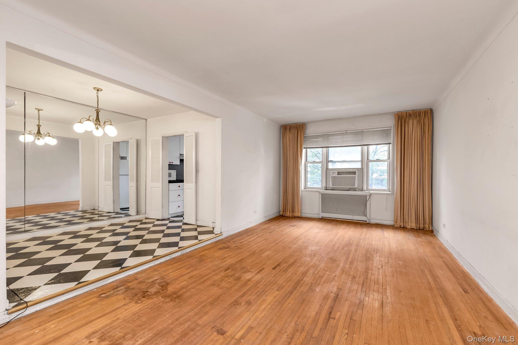 6861 Yellowstone Boulevard, Unit 519 photo 5