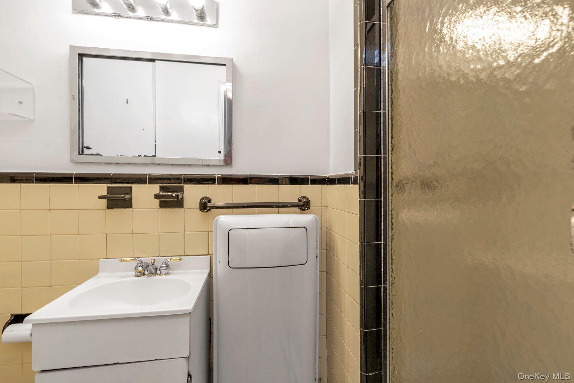 6861 Yellowstone Boulevard, Unit 519 photo 12