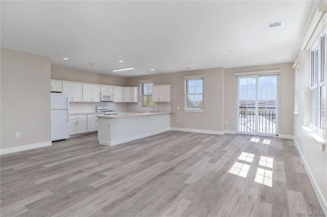 6 N Midland Avenue – For Rent photo 4