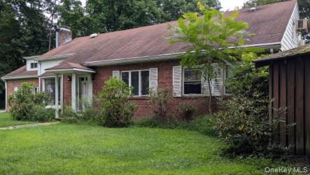 22 Old Mill Road – For Sale photo 2