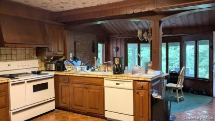 22 Old Mill Road – For Sale photo 11