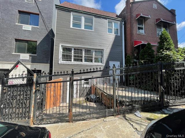 1802 Palisade Place – For Sale