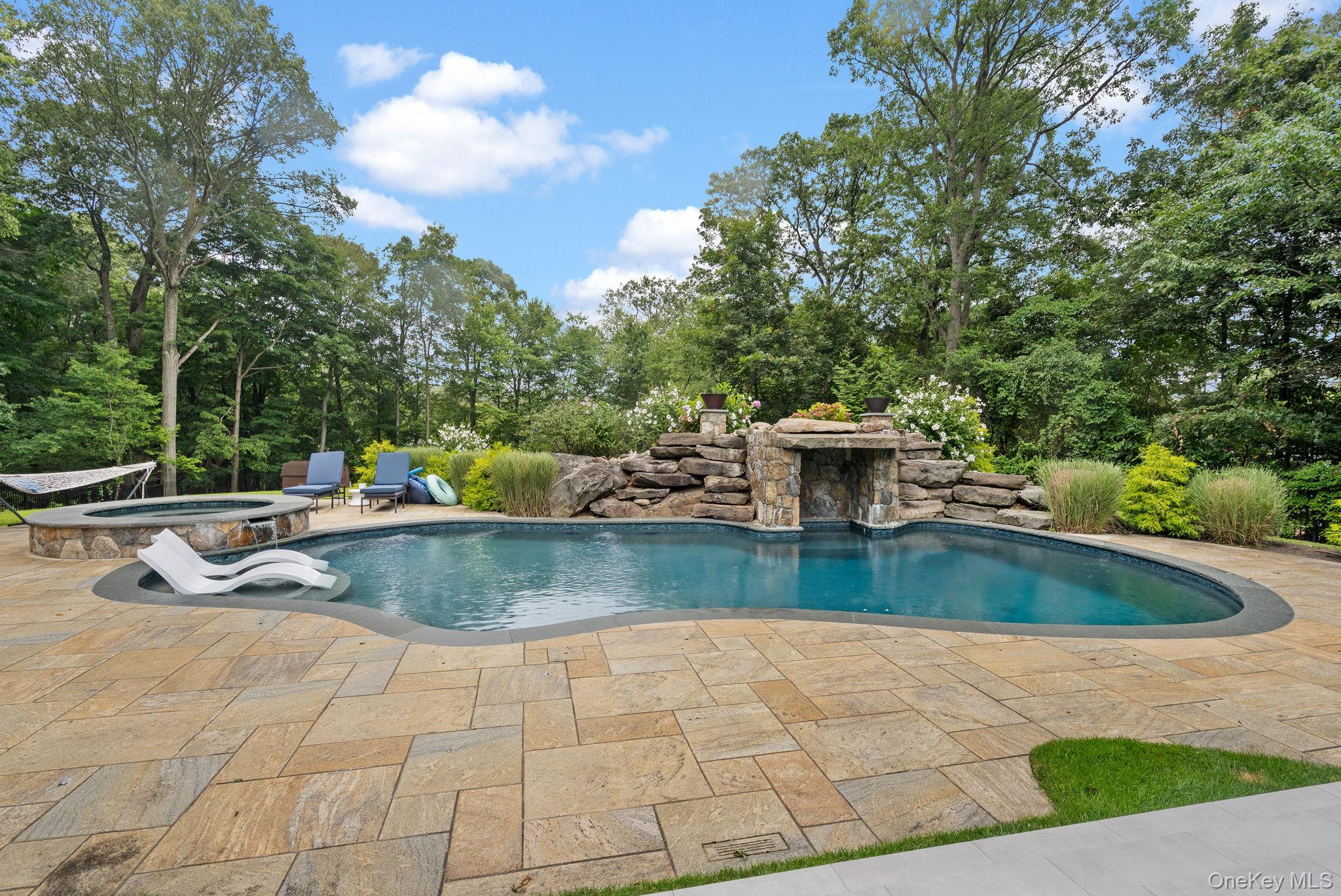 20 Stonewall Circle – For Sale photo 28