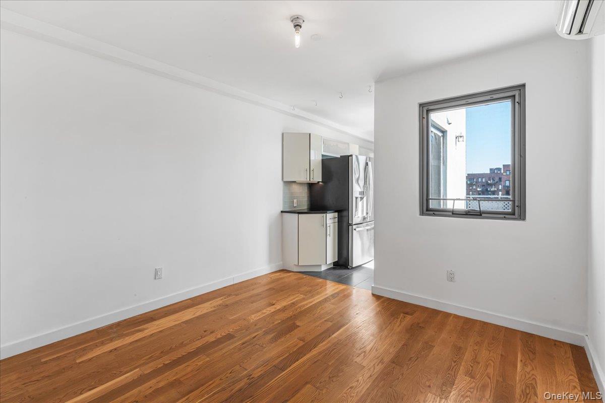 236 N 7th Street, Unit 4L photo 4