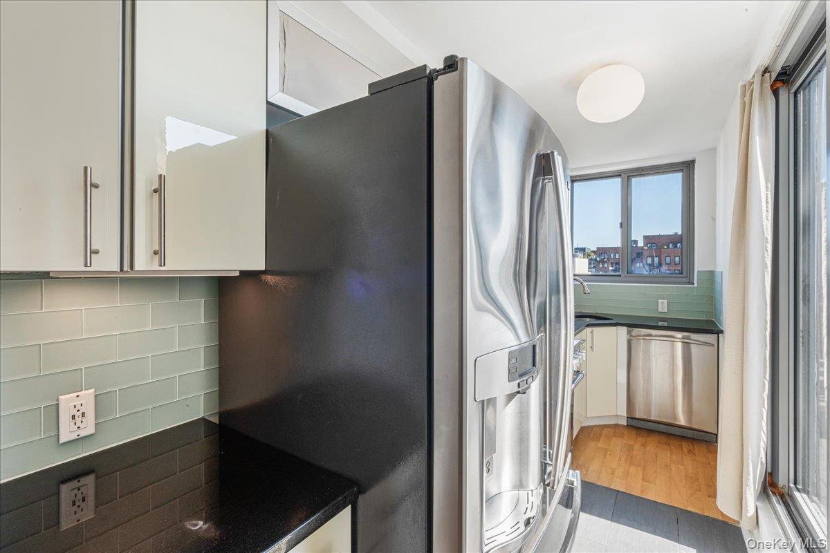 236 N 7th Street, Unit 4L photo 9