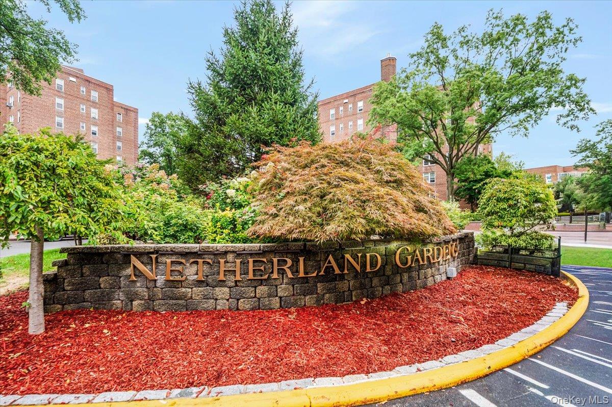 5640 Netherland Avenue, Unit 1B photo 5