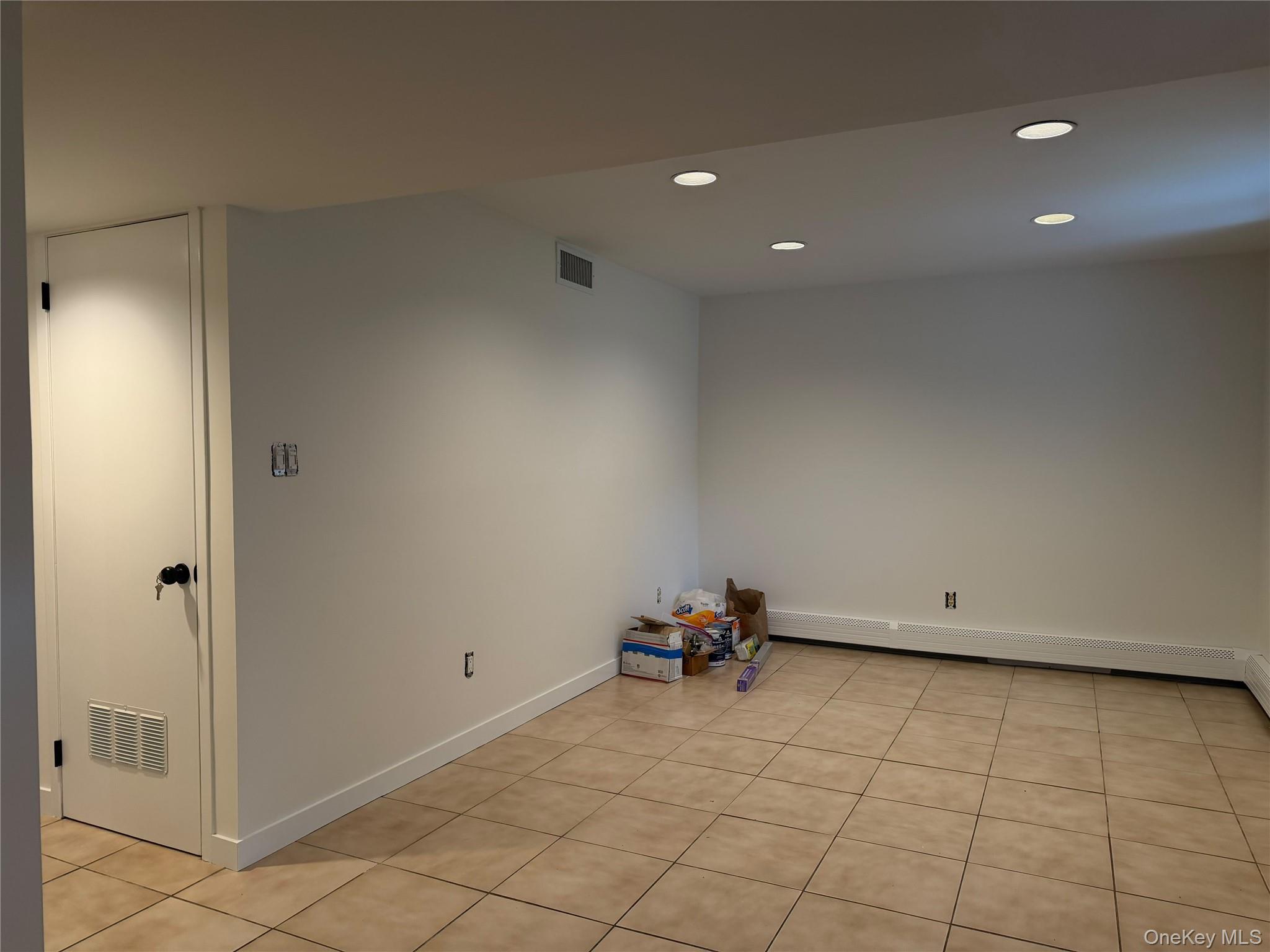 624 Noyack Road – For Rent photo 5