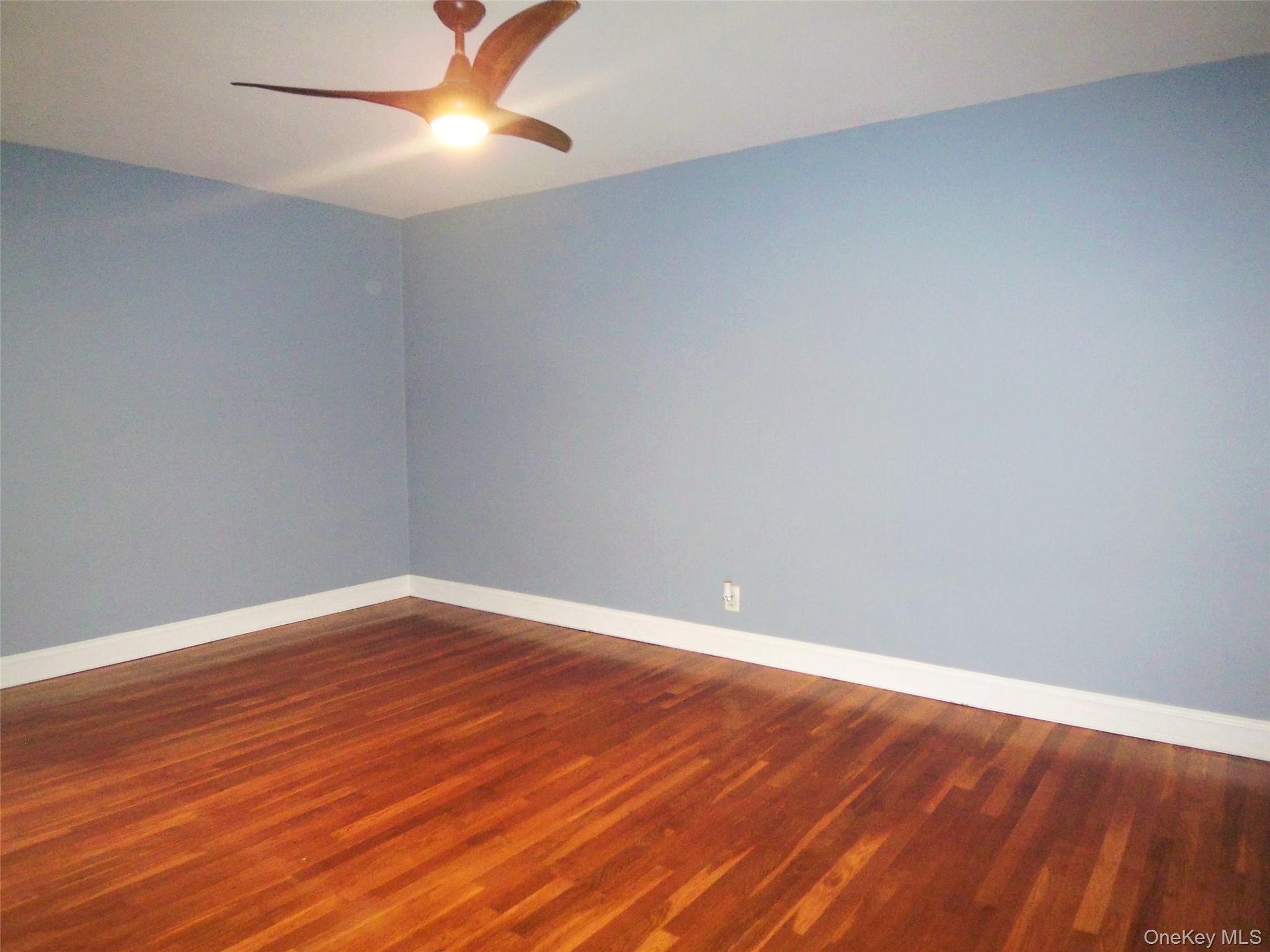 485 E Lincoln Avenue, Unit 105 photo 17