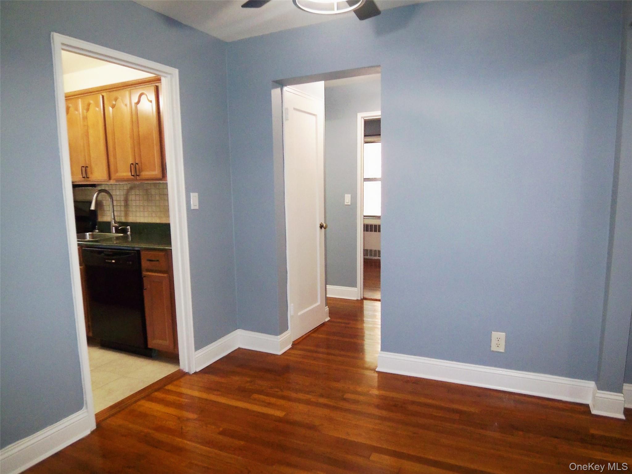 485 E Lincoln Avenue, Unit 105 photo 8