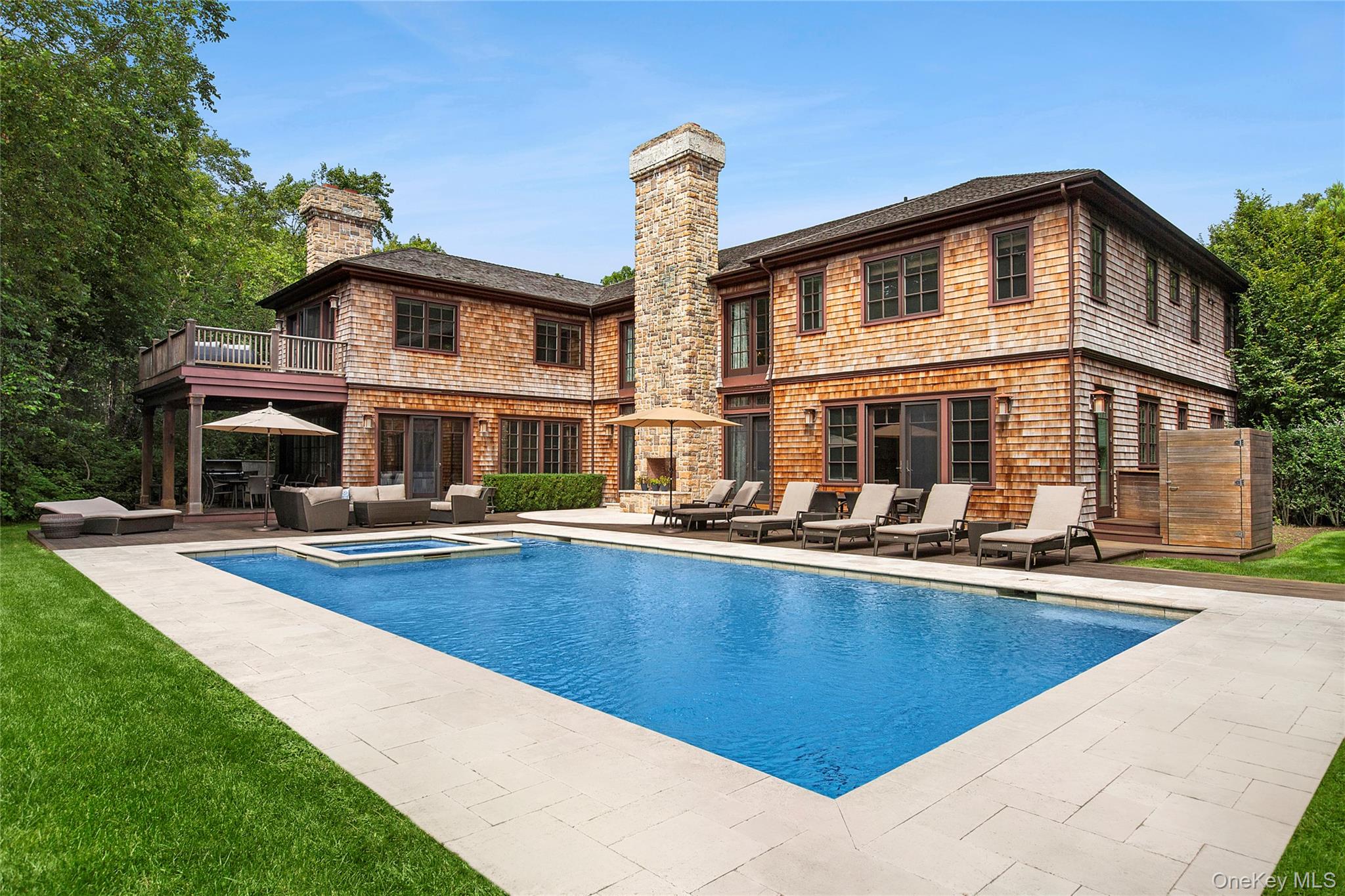 20 Devonshire Lane – For Sale