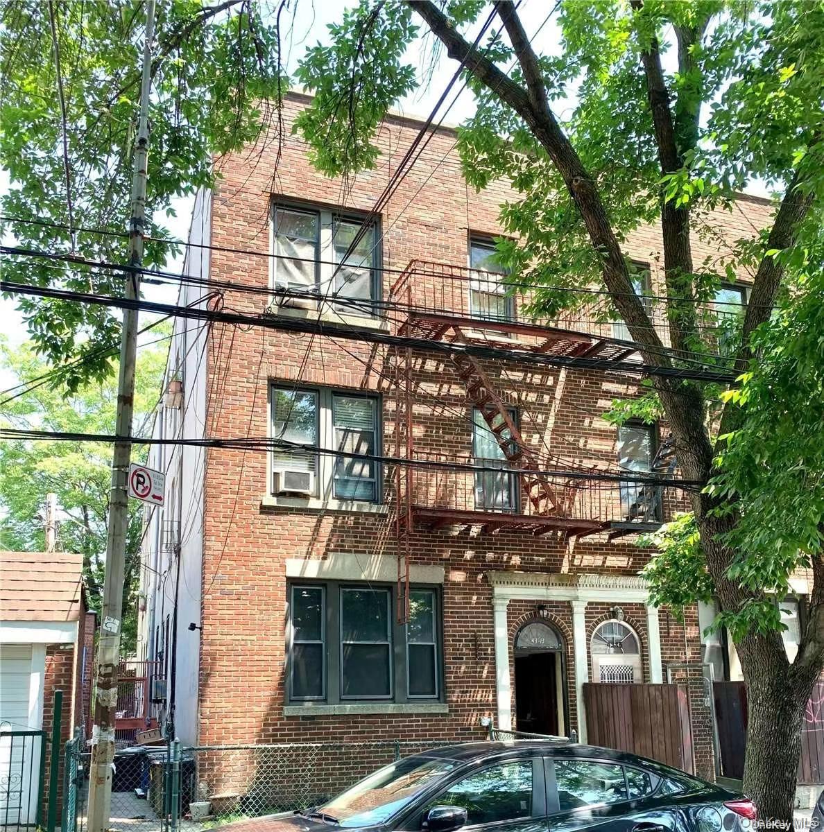 4313 Judge Street – For Sale