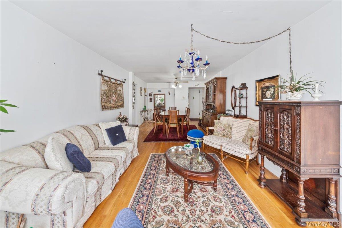 4265 Webster Avenue, Unit 7C photo 8