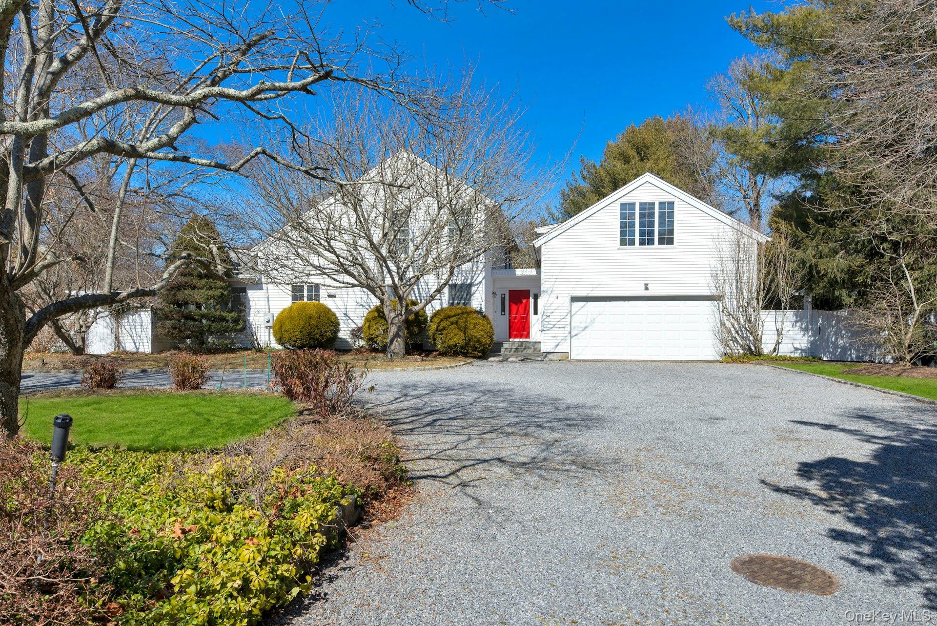 94 S Country Road – For Rent photo 40