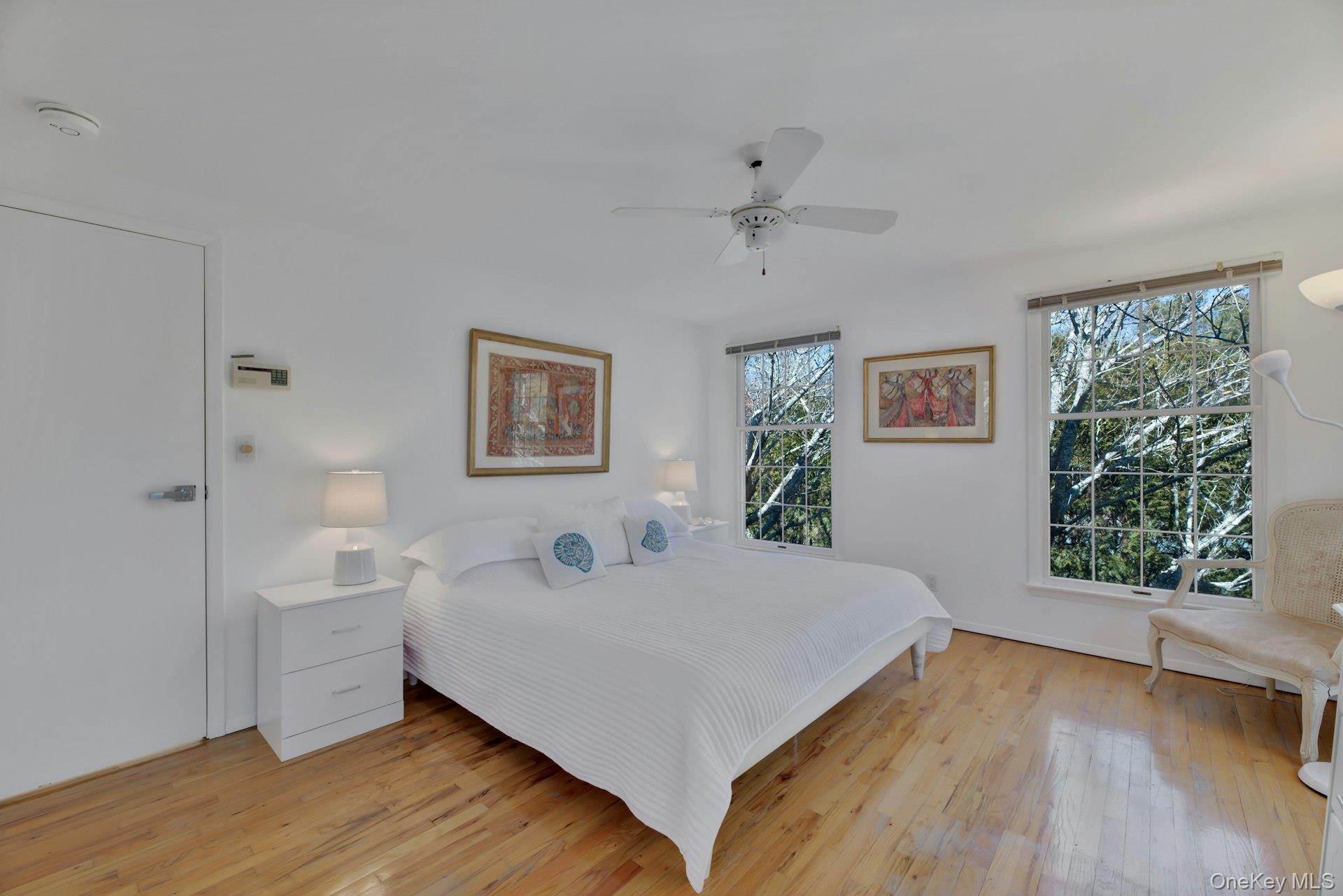 94 S Country Road – For Rent photo 36