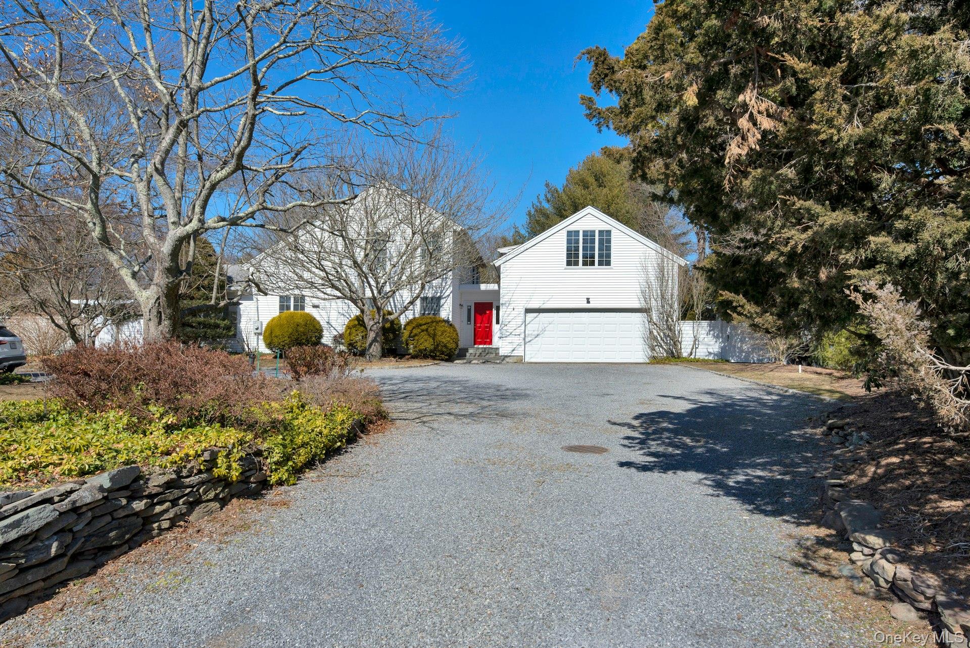 94 S Country Road – For Rent