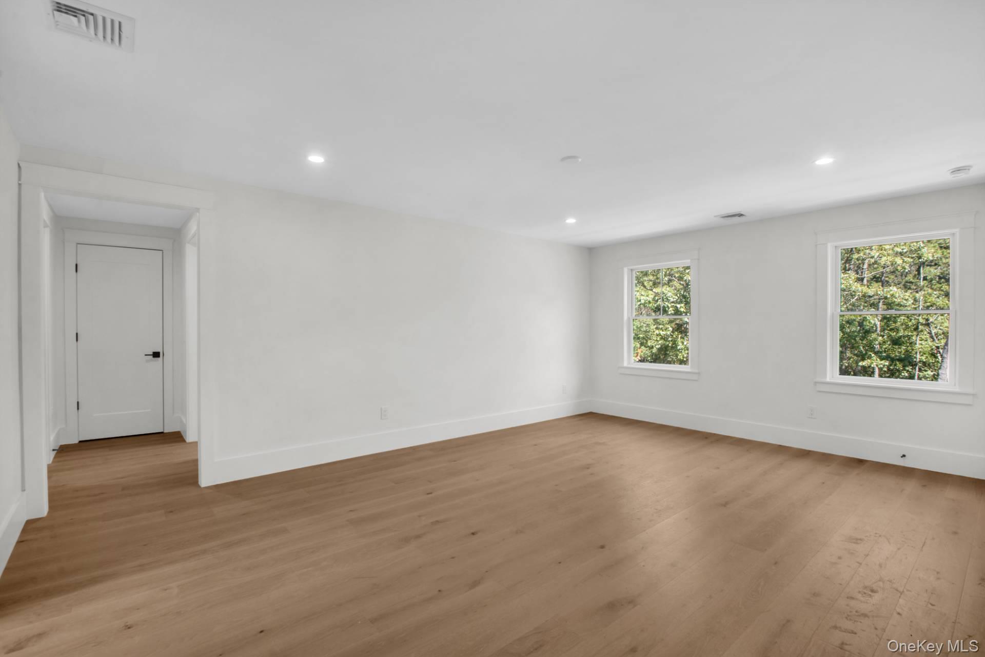 95 N Summit Boulevard – For Sale photo 13