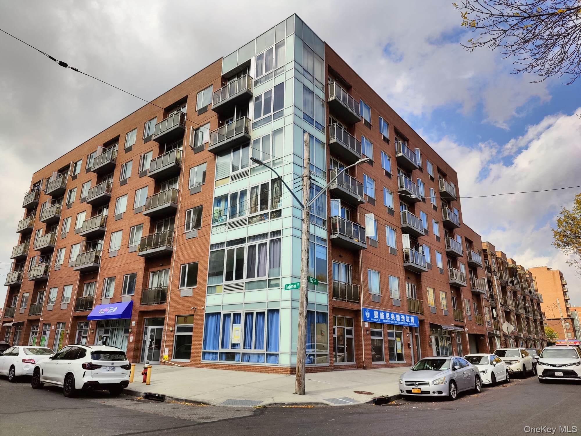 13621 Latimer Place, Unit 3K