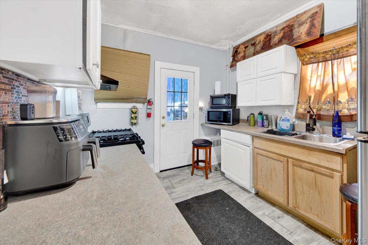 4122 Wickham Avenue – For Sale photo 7