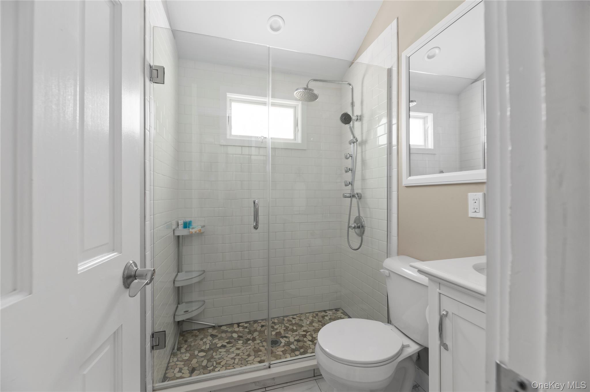 20 Seneca Street – For Sale photo 2