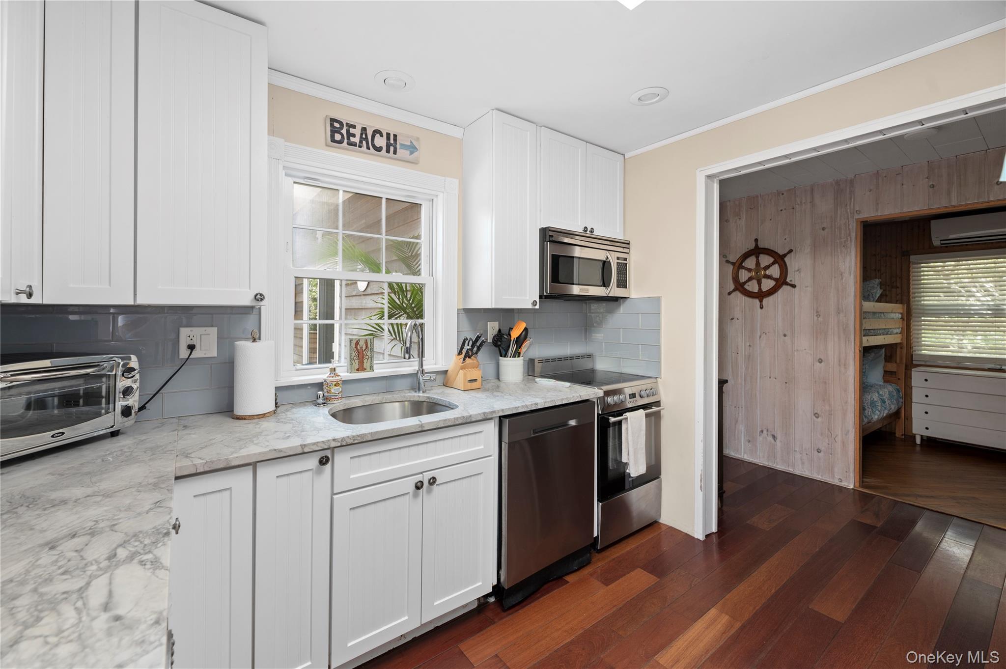 20 Seneca Street – For Sale photo 4