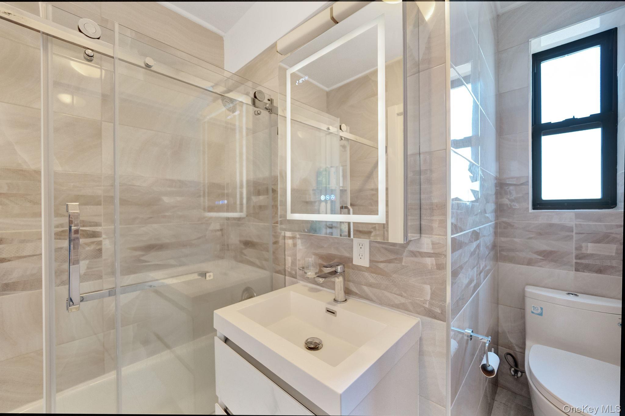 139-21 85th Drive, Unit 5B photo 21