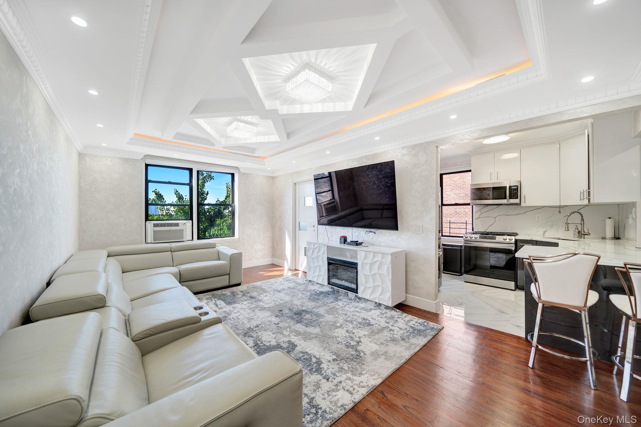 139-21 85th Drive, Unit 5B photo 15