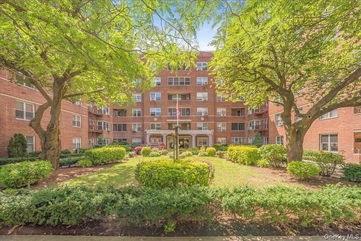 67-66 108th Street, Unit B31 photo 37