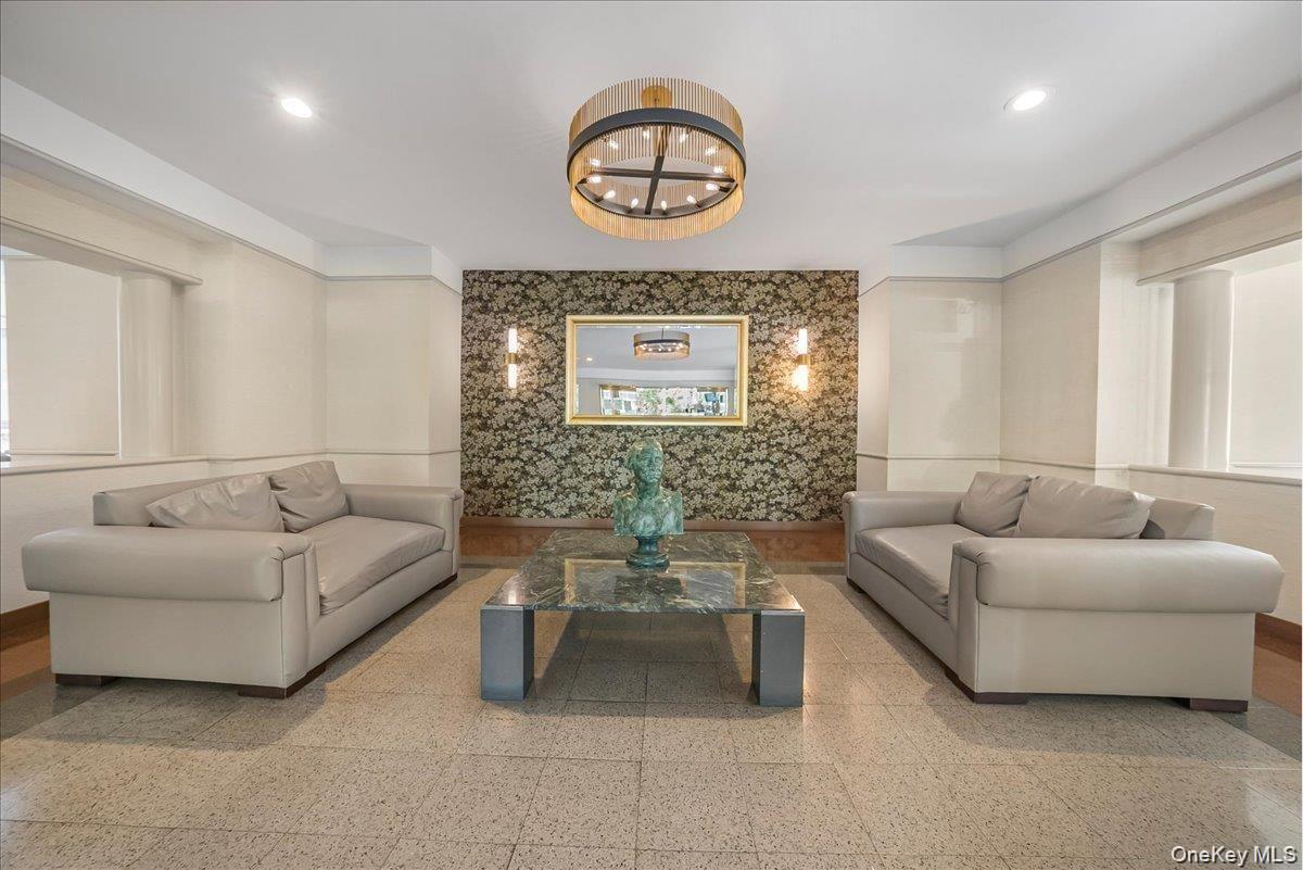 67-66 108th Street, Unit B31 photo 32