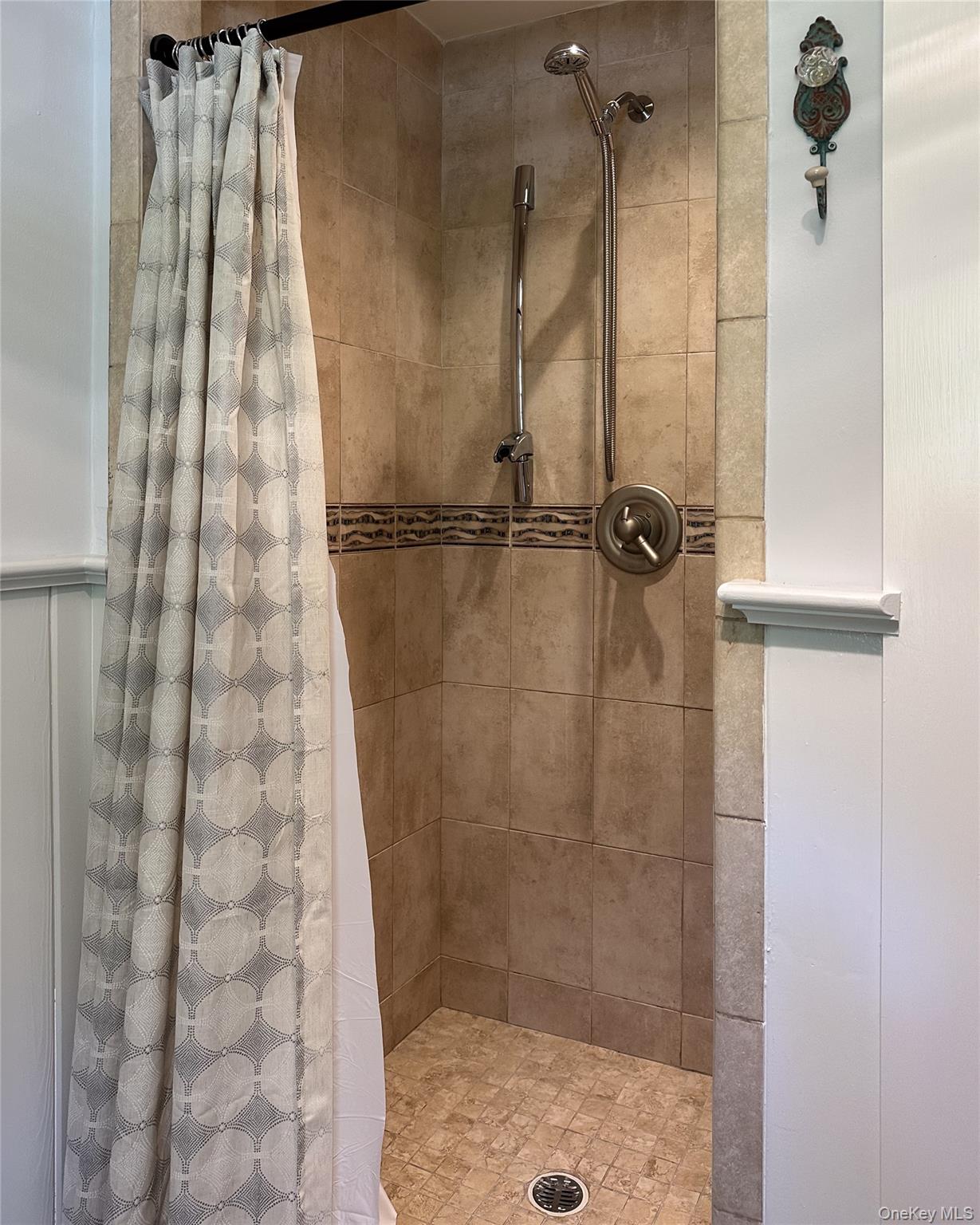 9 S Shore Drive – For Rent photo 21