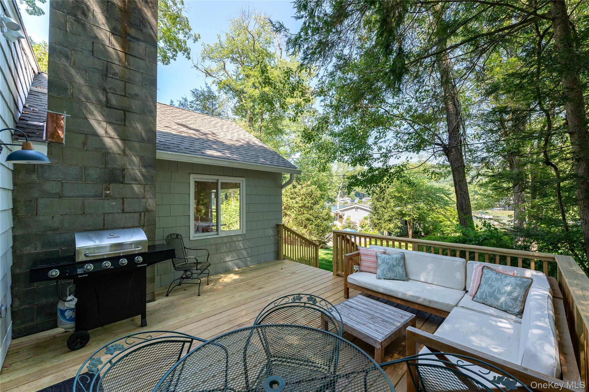 9 S Shore Drive – For Rent photo 32