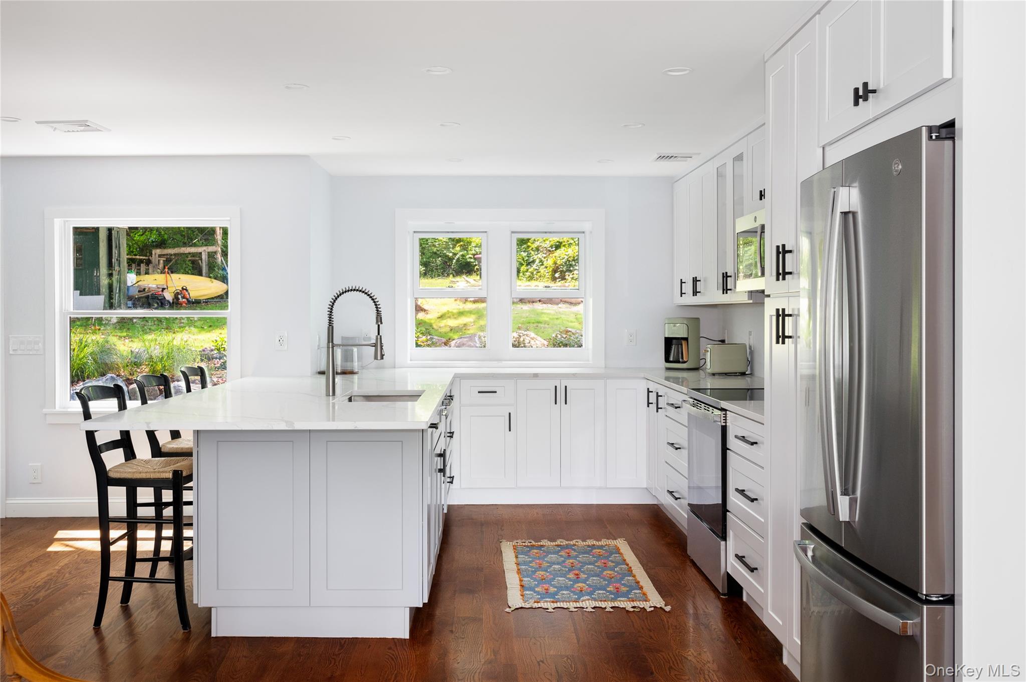 9 S Shore Drive – For Rent photo 10
