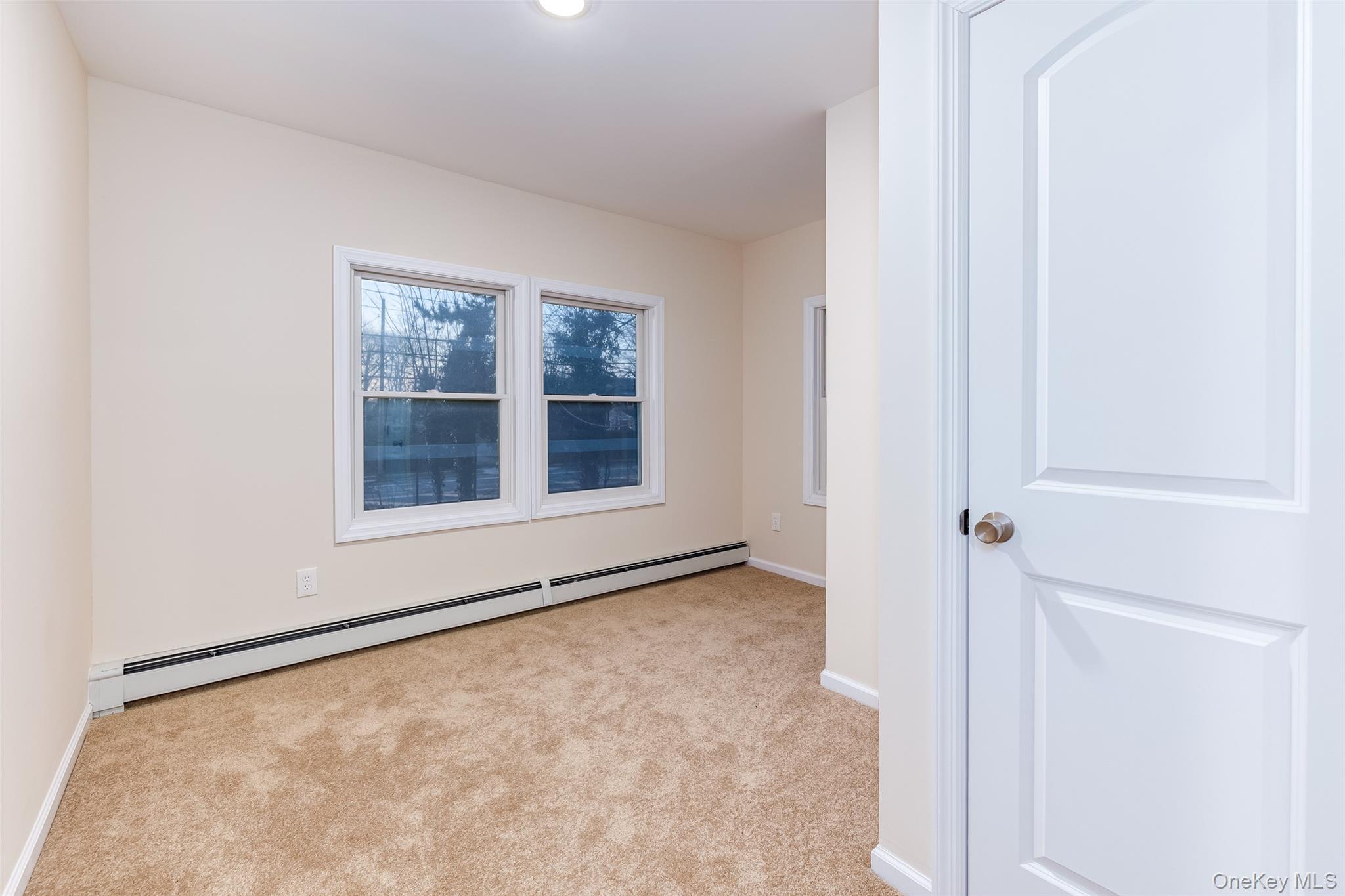 30170 Main Road – For Sale photo 8