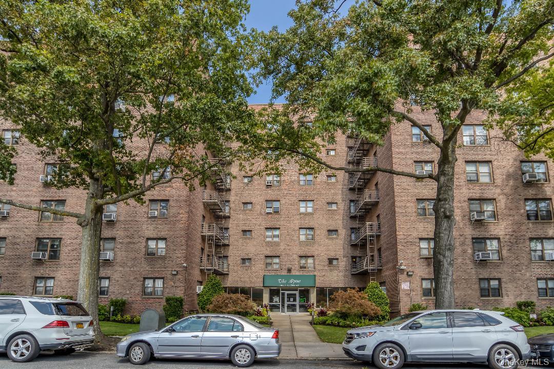 204-15 Foothill Avenue, Unit B77