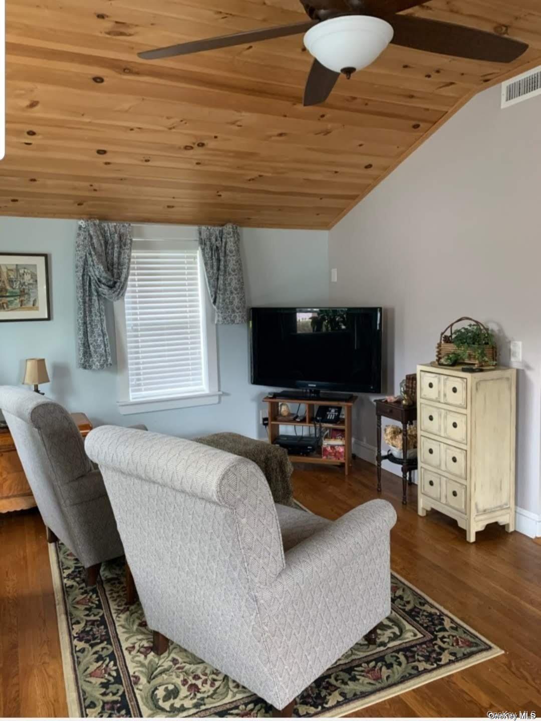 188 W Main Street – For Sale photo 25
