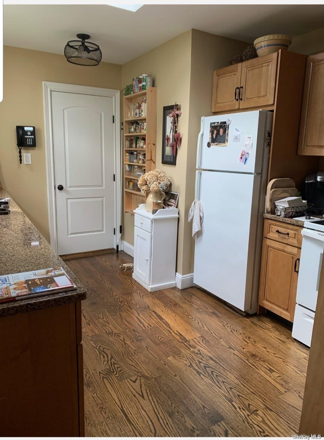 188 W Main Street – For Sale photo 23