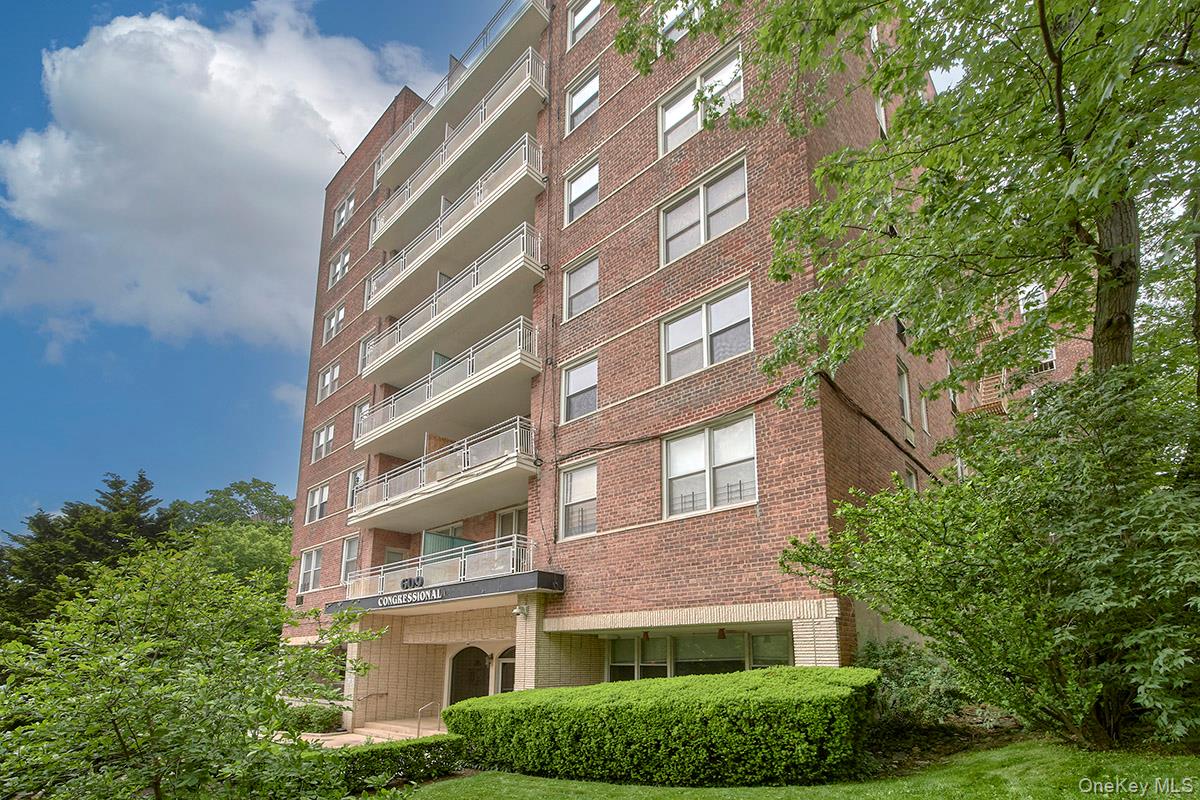 609 Kappock Street, Unit 3F