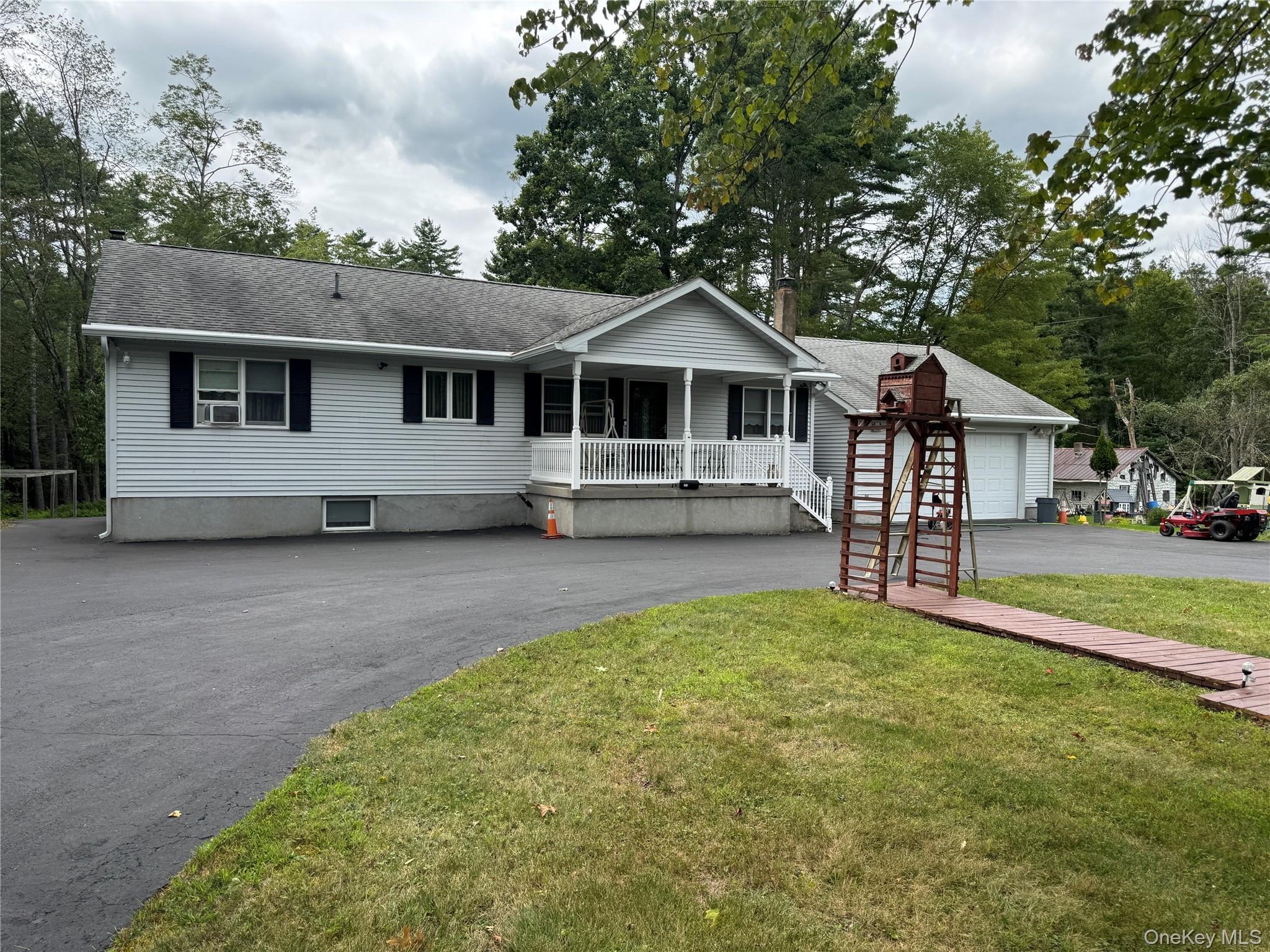173 Yulan Barryville Road – For Sale photo 7
