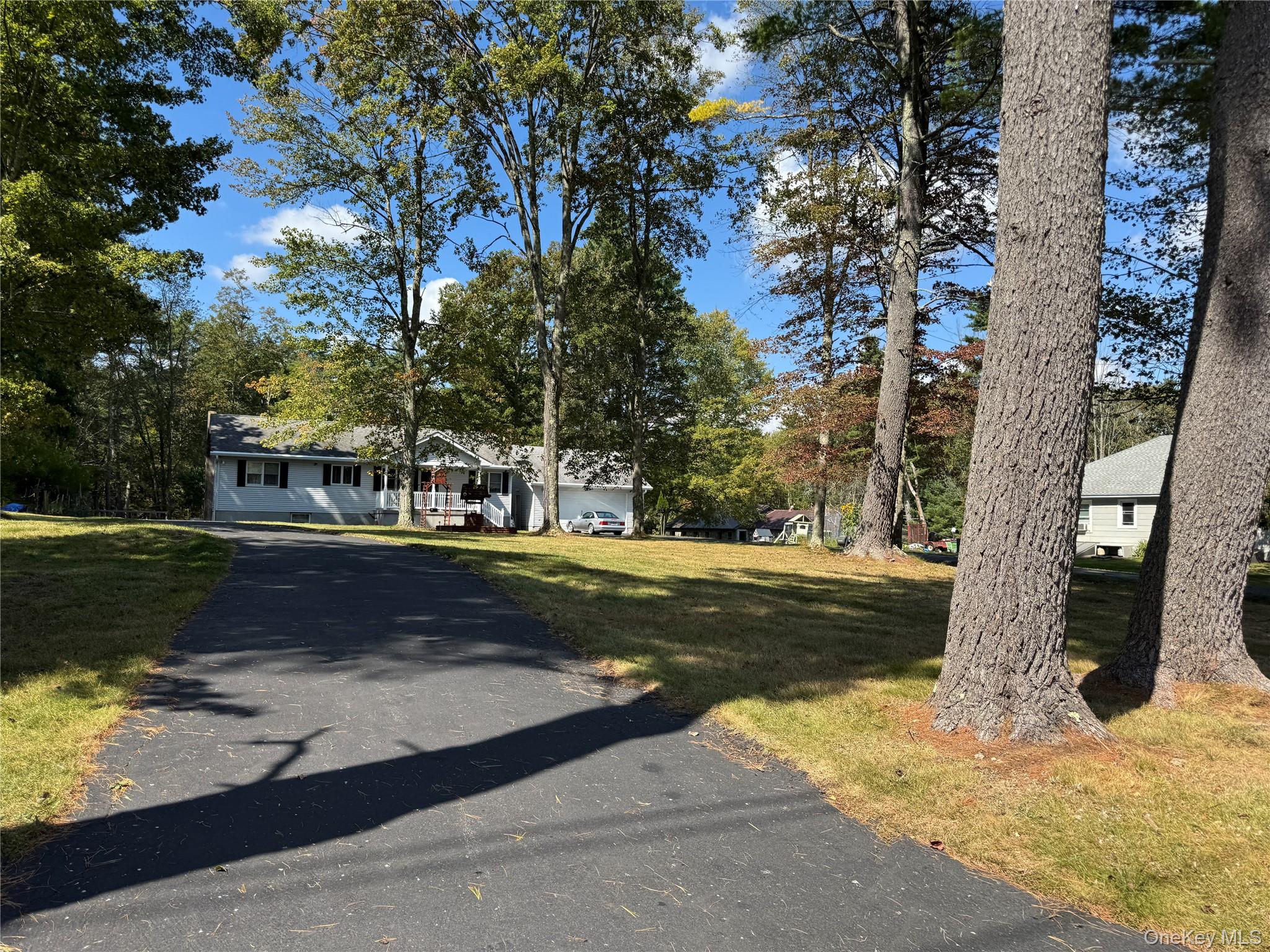 173 Yulan Barryville Road – For Sale