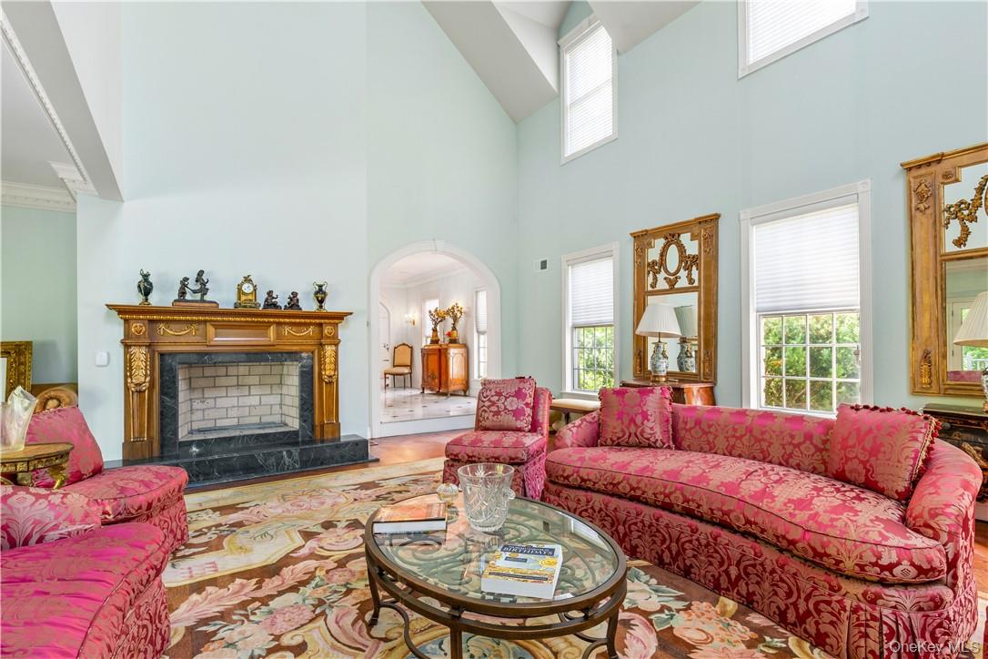 6 Love Lane – For Sale photo 7