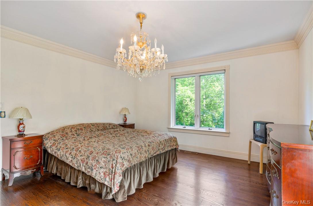 6 Love Lane – For Sale photo 28