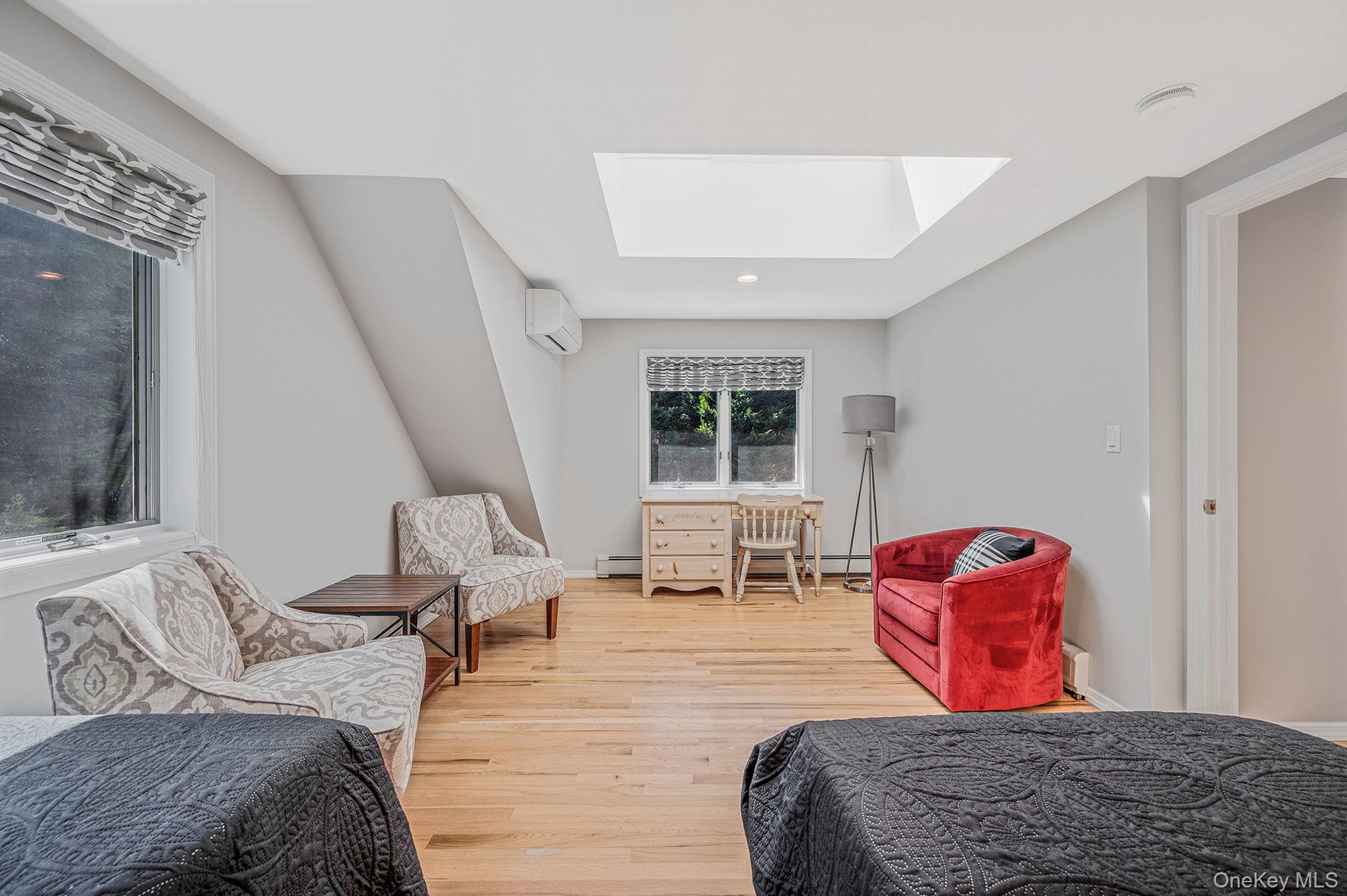 8 Paynes Lane – For Rent photo 19