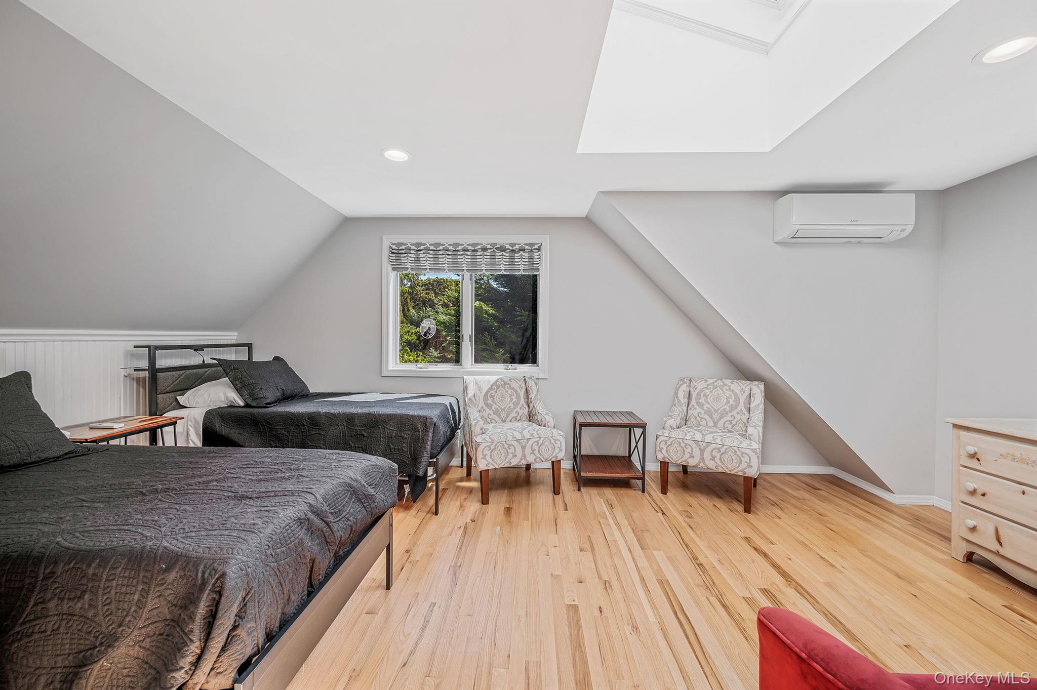 8 Paynes Lane – For Rent photo 18