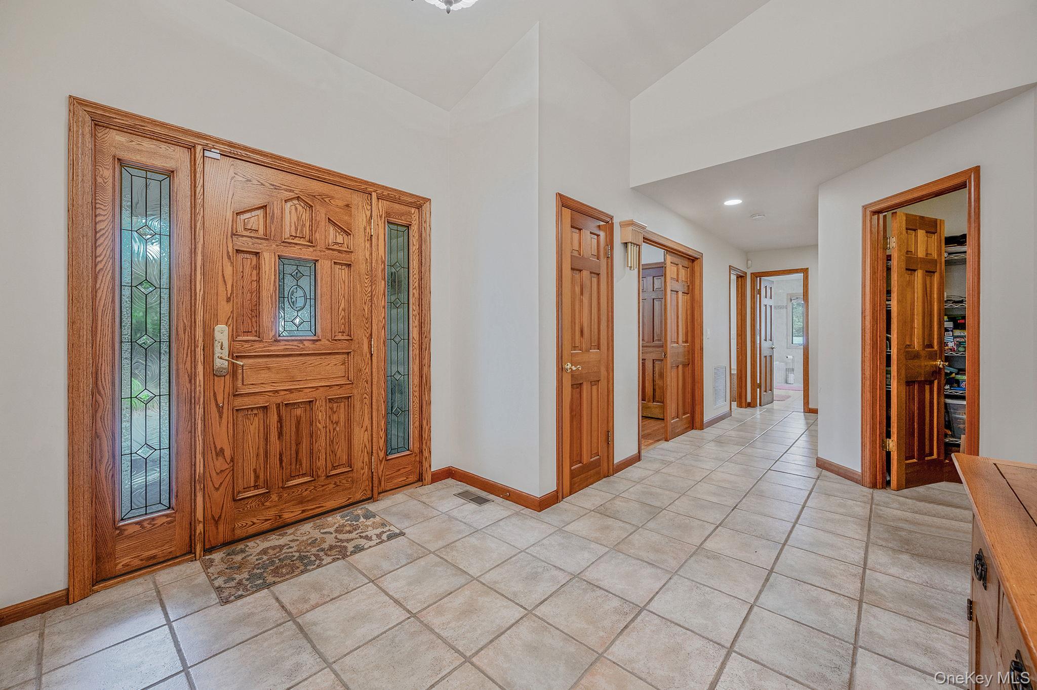 6 Bay Drive – For Rent photo 6
