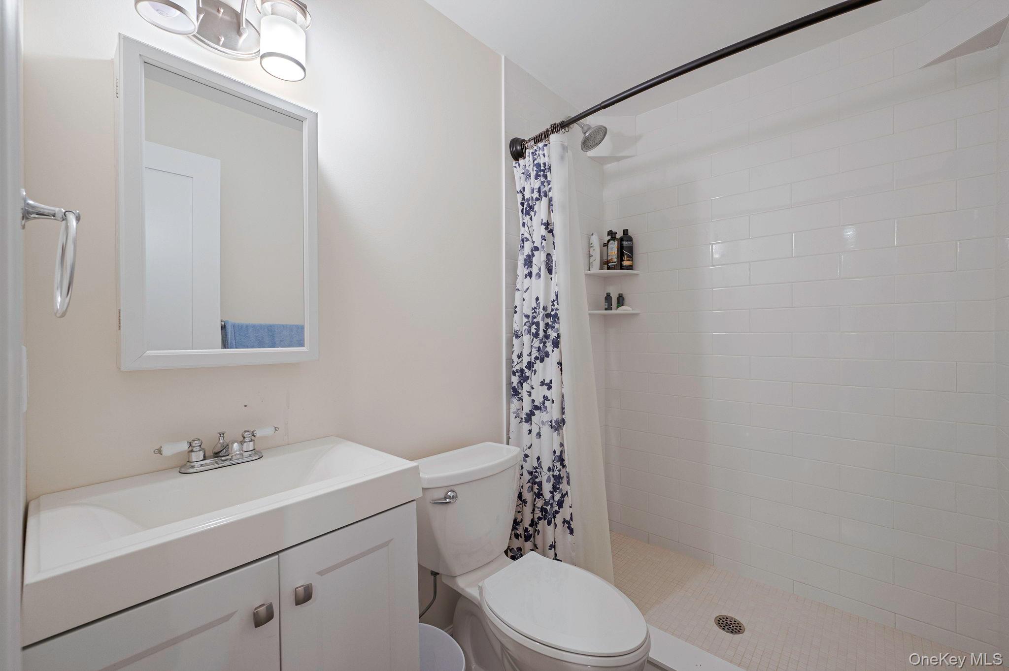 6 Bay Drive – For Rent photo 27