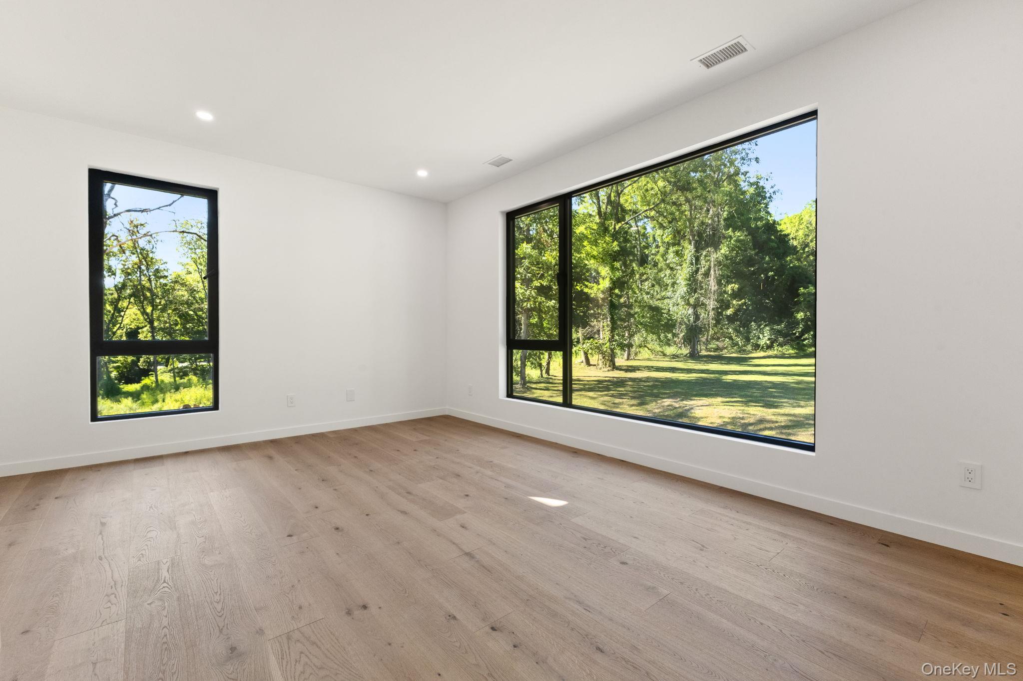 28 Mclain Street – For Sale photo 44