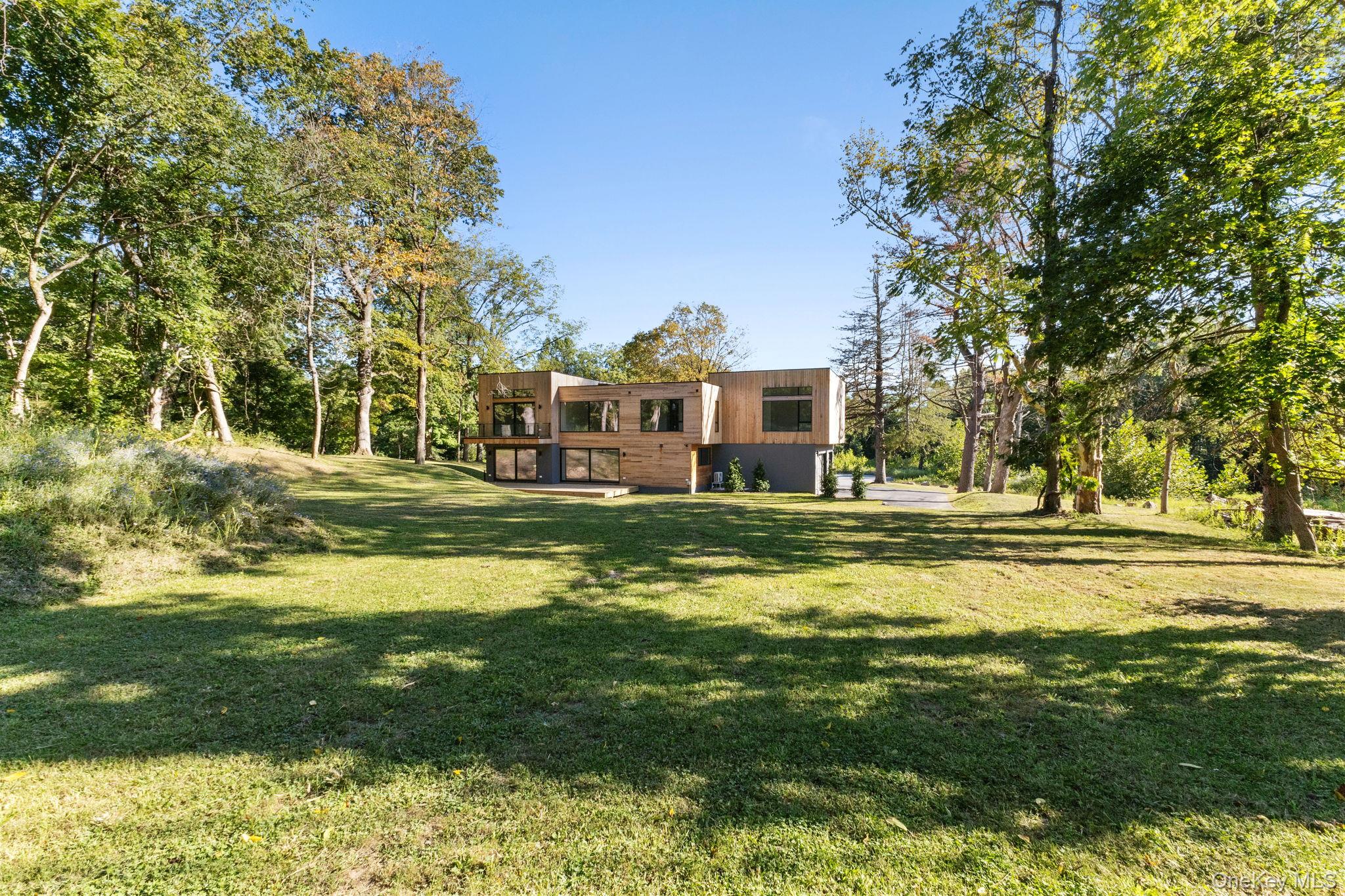 28 Mclain Street – For Sale photo 6
