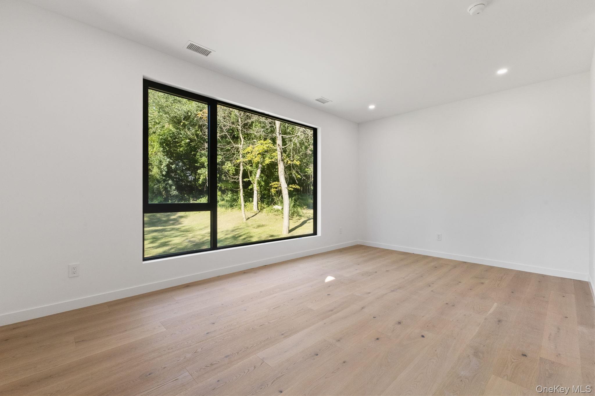 28 Mclain Street – For Sale photo 42
