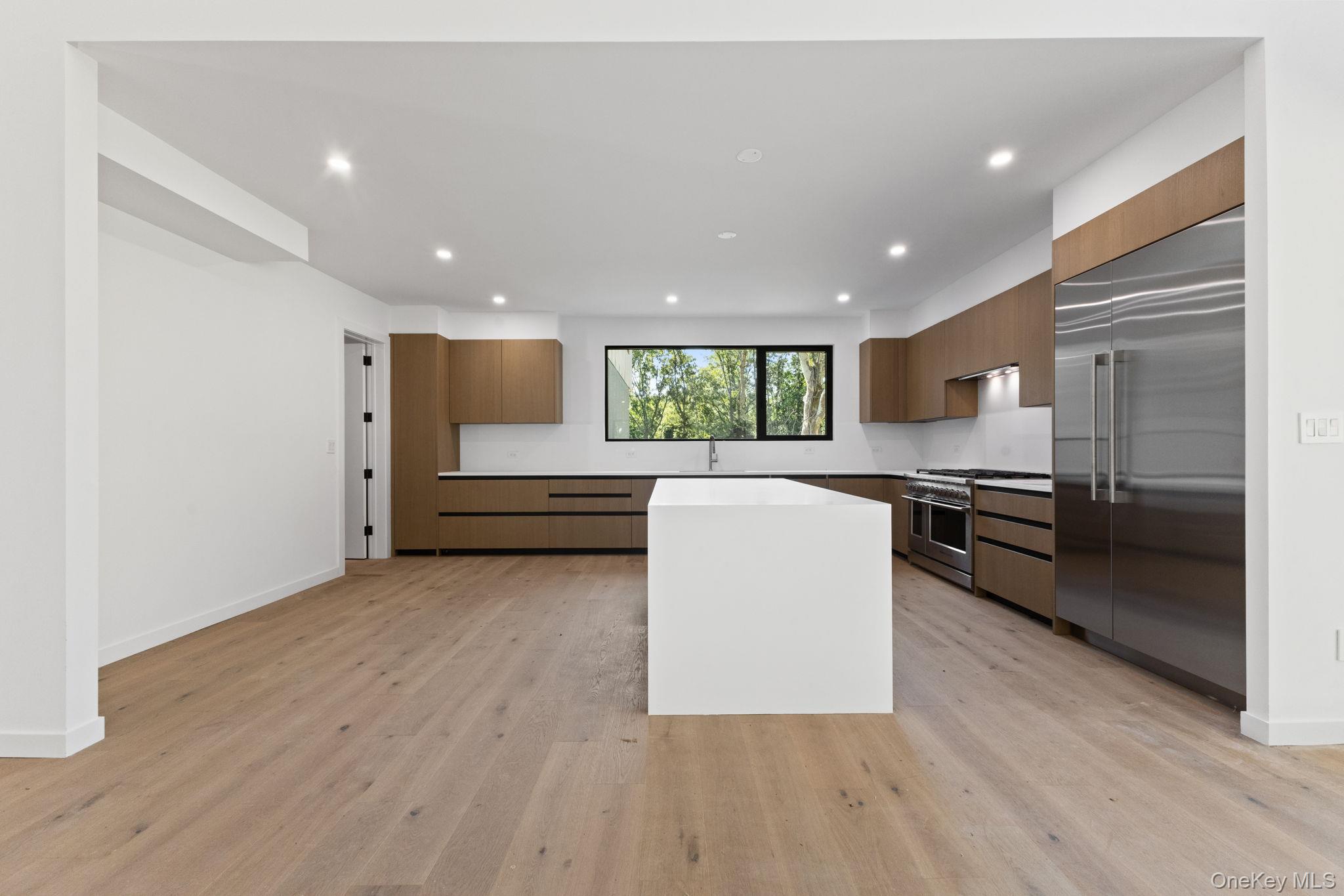 28 Mclain Street – For Sale photo 15