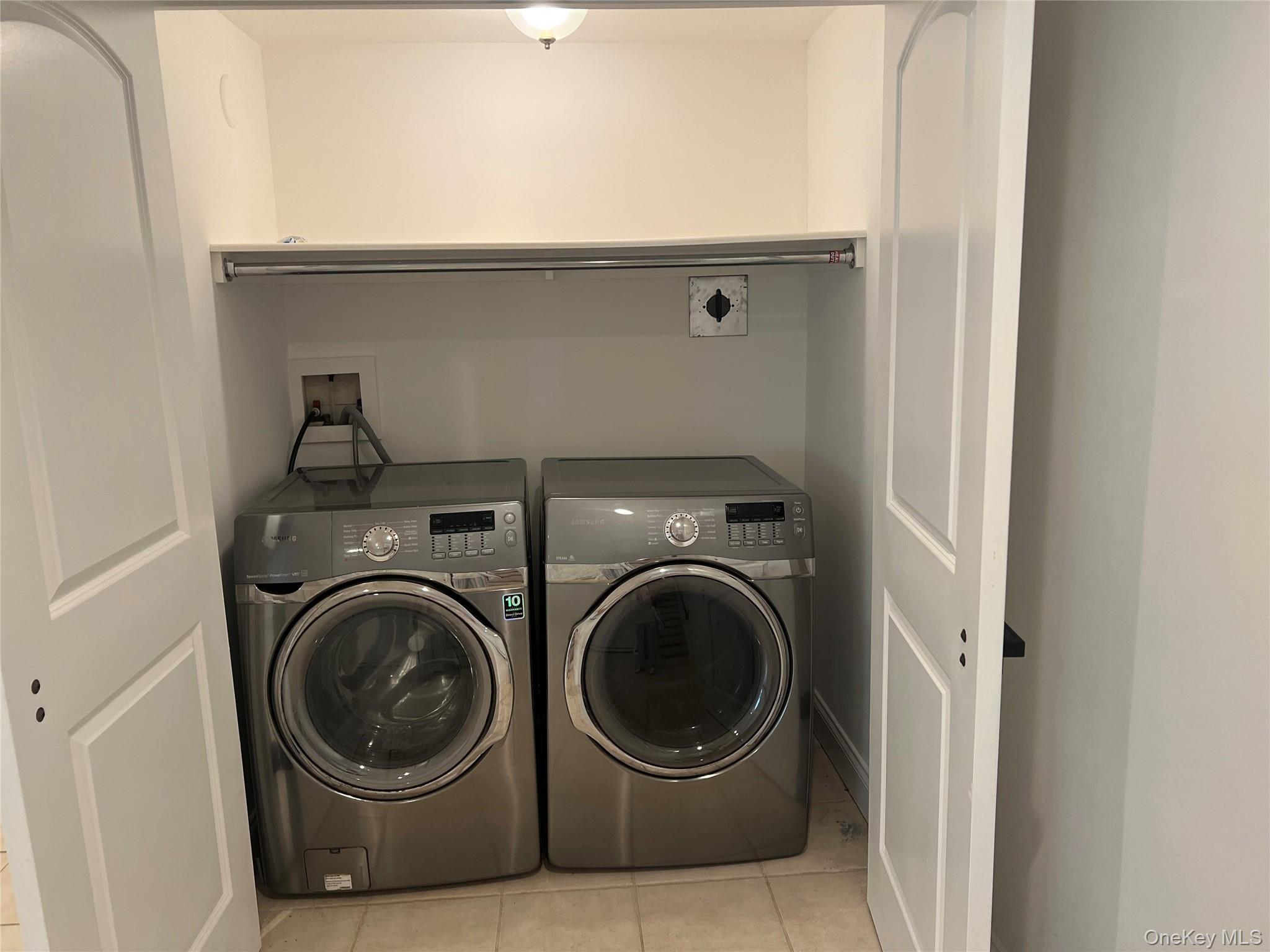 10008 Shore Front Parkway, Unit 20A photo 21