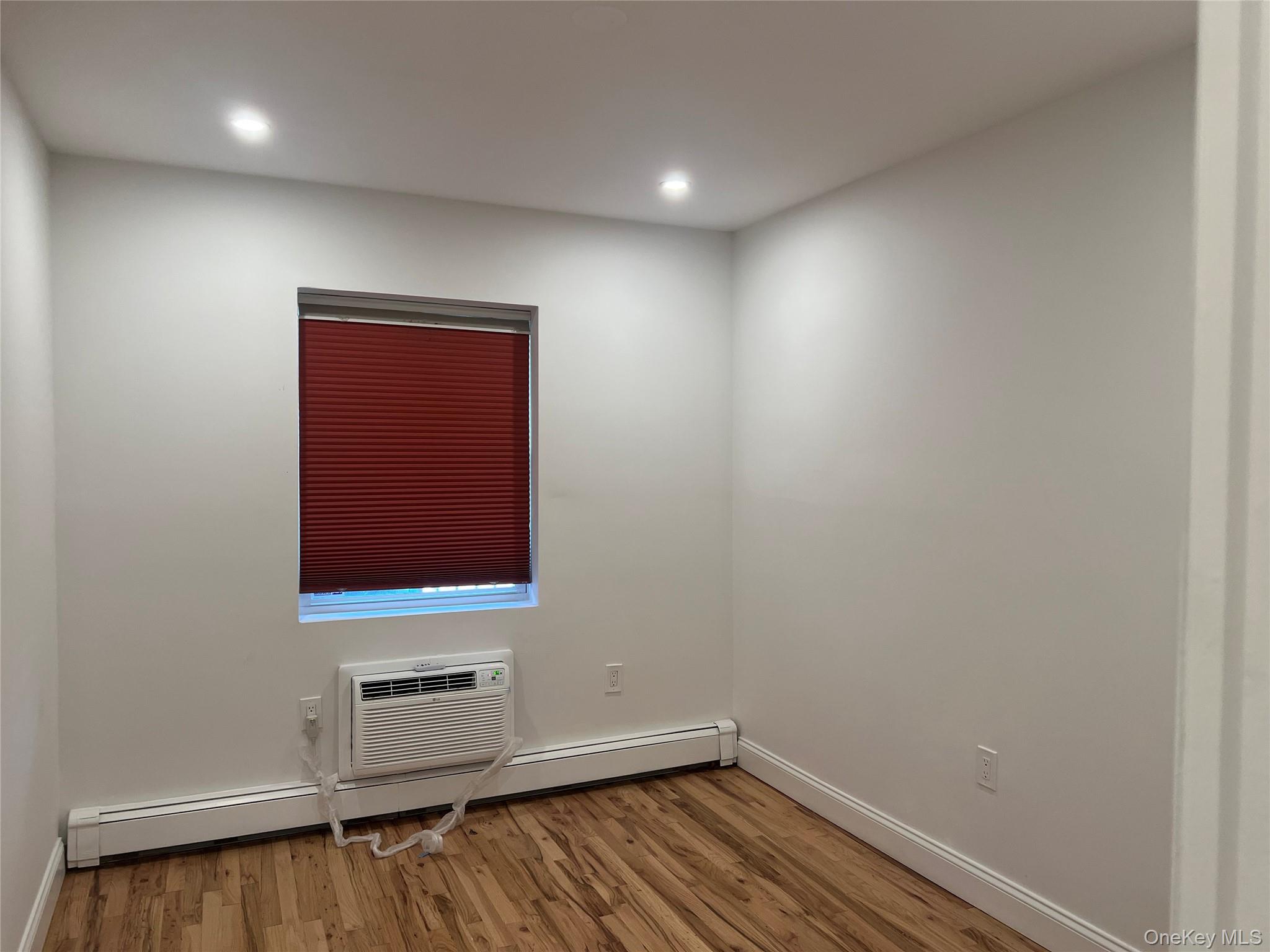 10008 Shore Front Parkway, Unit 20A photo 16